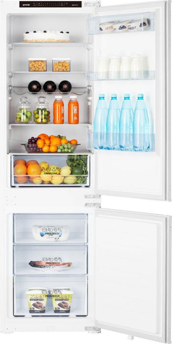 EAN 3838782686139 - Gorenje NRKI418EP1 Independiente 246 L Blanco imagen 2