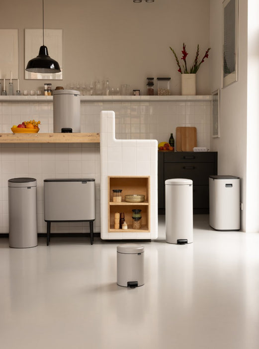Brabantia Treteimer Newicon 12 L Soft Grey