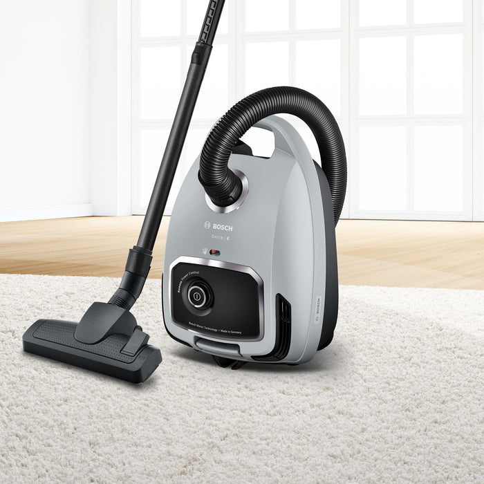 EAN 4242005227860 - Bosch Serie 6 BGB6X330 aspiradora 4 L Aspiradora cilíndrica Secar 600 W Bolsa para el polvo imagen 2
