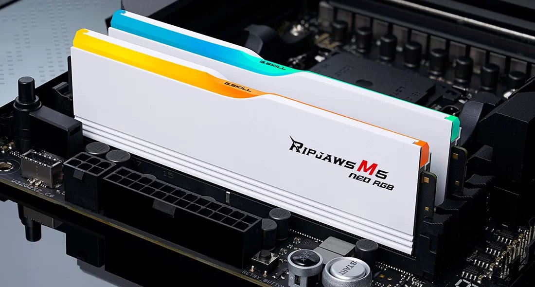 EAN 4713294237774 - G.Skill Ripjaws M5 RGB F5-6000J3040G32GX2-RM5NRW módulo de memoria 64 GB 2 x 32 GB DDR5 6000 MT/s 288-pin imagen 6
