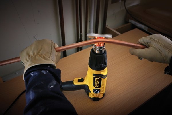 EAN 5035048363881 - Stanley FME670K Pistola de aire caliente 550 l/min 600 °C 2000 W Negro, Amarillo imagen 4