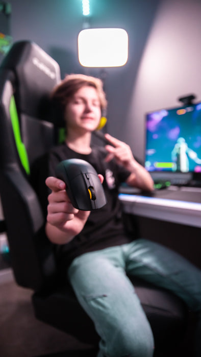 EAN 5707119040242 - Steelseries Rival 3 Wireless ratón Juego mano derecha RF Wireless + Bluetooth Óptico 18000 DPI imagen 24