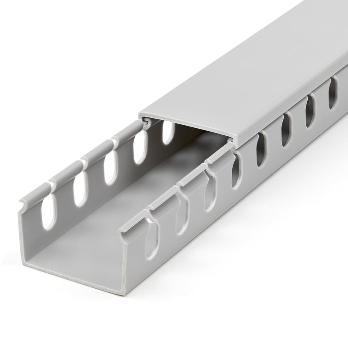 Startech Canaleta Para Cableado Con Ranura Abierta Y Tapa, 38 Mm An X 25 Mm Al - 2 M Lar - Ranuras De 8 Mm, Cubierta De Pvc Máximo De 20 Cables - Ul