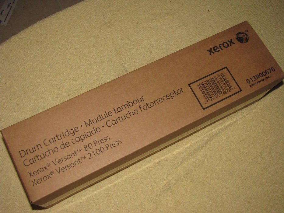 EAN 0095205136760 - Xerox 013R00676 cartucho de tóner 1 pieza(s) Original Negro imagen 1