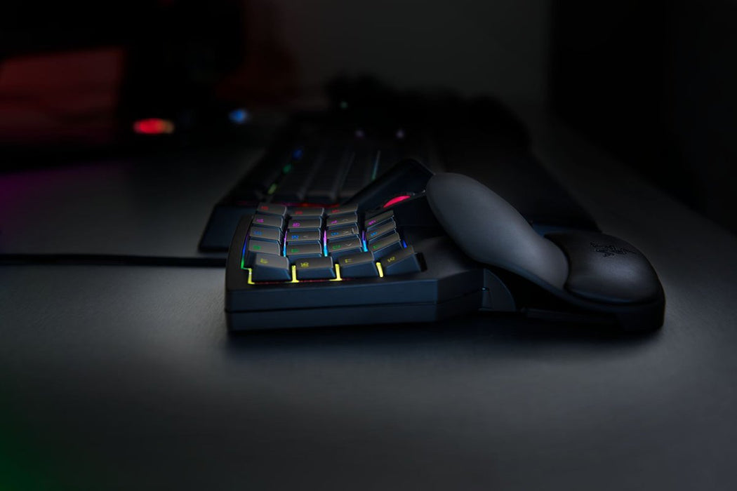 EAN 8886419360179 - Razer Tartarus V2 teclado numérico PC/servidor USB Negro imagen 4