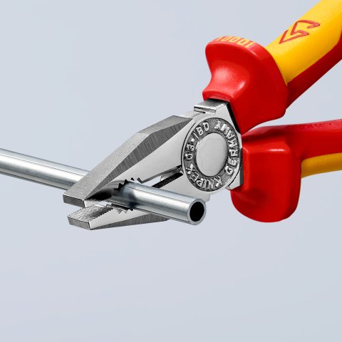 EAN 4003773021926 - Knipex Kombizange 03 06 180 Alicates de electricista imagen 11