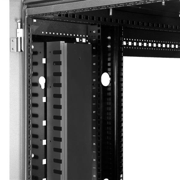 EAN 0065030864787 - StarTech.com CMVER40UF accesorio de bastidor Panel de gestión de cables imagen 10