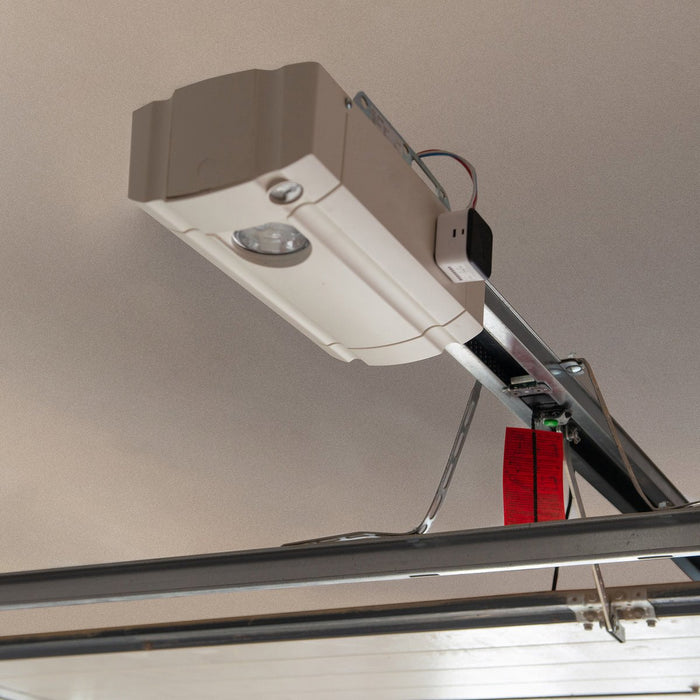 EAN 5052847114568 - Yale 05/102330/BW accesorio para motor de puerta de garaje Sensor e imán imagen 5