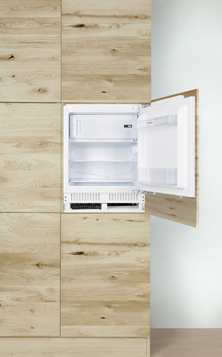 EAN 5906006950286 - Amica UKSX 361 901 nevera combi Integrado 111 L Blanco imagen 3