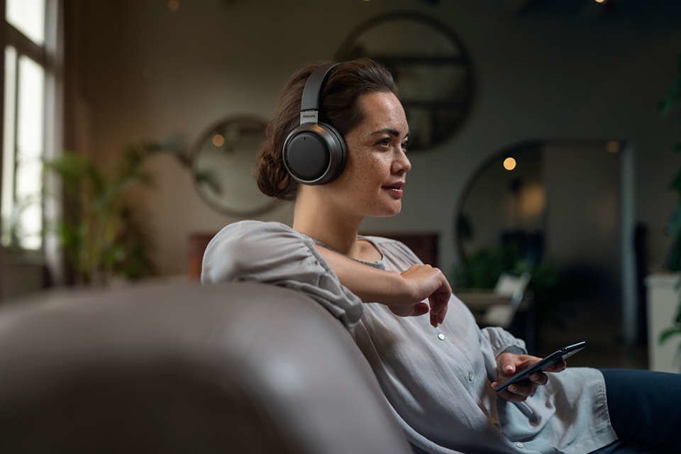 EAN 4895229108394 - Philips Fidelio Auriculares Inalámbrico y alámbrico Diadema Llamadas/Música Bluetooth Negro imagen 16