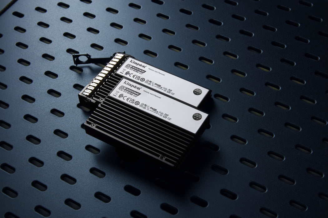 EAN 740617347838 - Kingston Technology DC3000ME 15 TB PCI Express 5.0 3D eTLC imagen 7