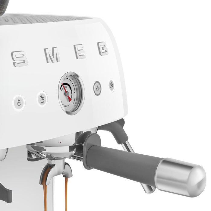 EAN 8017709329853 - Smeg EGF03WHEU cafetera eléctrica Manual Máquina espresso 2,4 L imagen 13