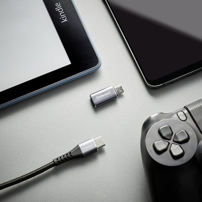 EAN 4034303038152 - Intenso 7600913 cambiador de género para cable Gris imagen 6