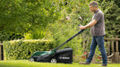 EAN 4059952658070 - Bosch AdvancedRotak Cortacésped de empuje a gasolina Batería Verde imagen 7