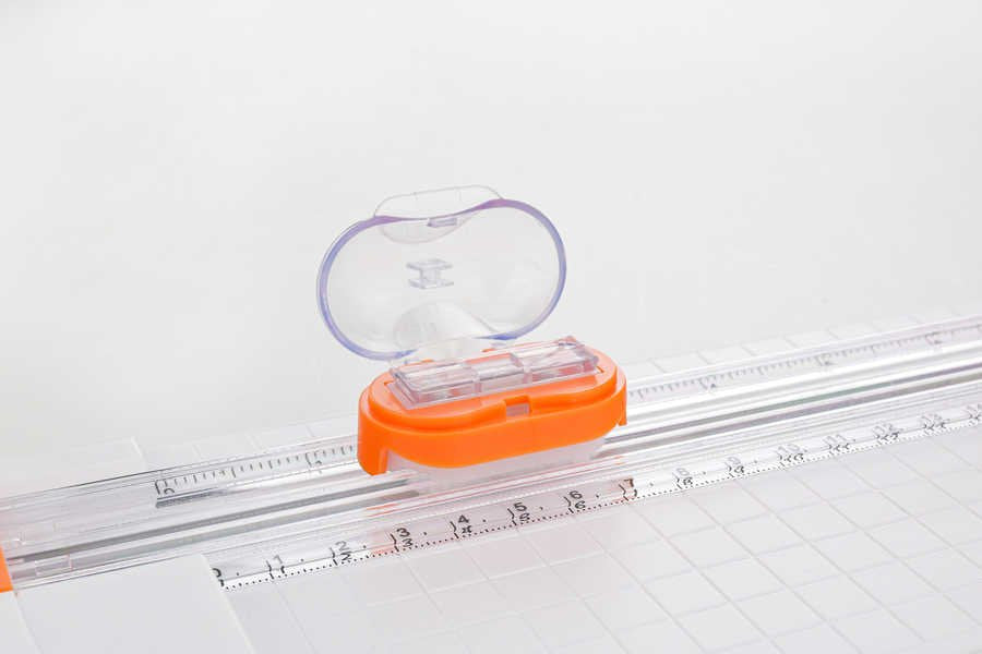 EAN 7640366812591 - Peach PC200-10 guillotina para papel 5 hojas imagen 4