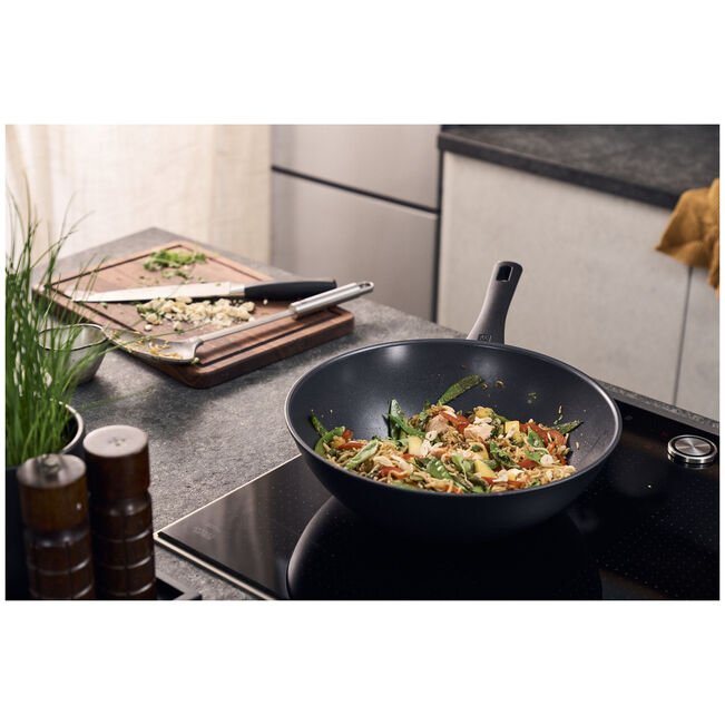 Zwilling Madura Plus Wok 28 Cm Black, Aluminum