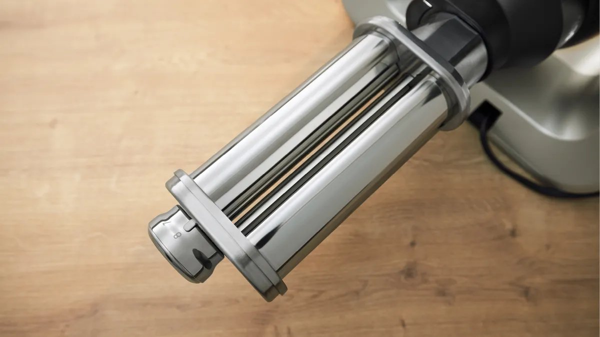 EAN 4242005431571 - Bosch Serie 6 Pasta Passion Set MUM MUZS6PP Kit de extensión imagen 9