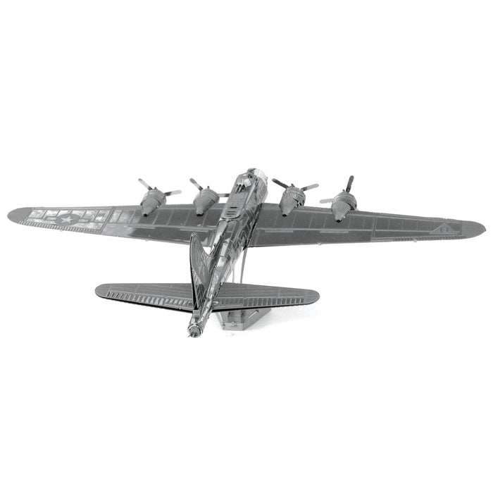 EAN 0032309010916 - Fascinations B-17 Flying Fortress imagen 4