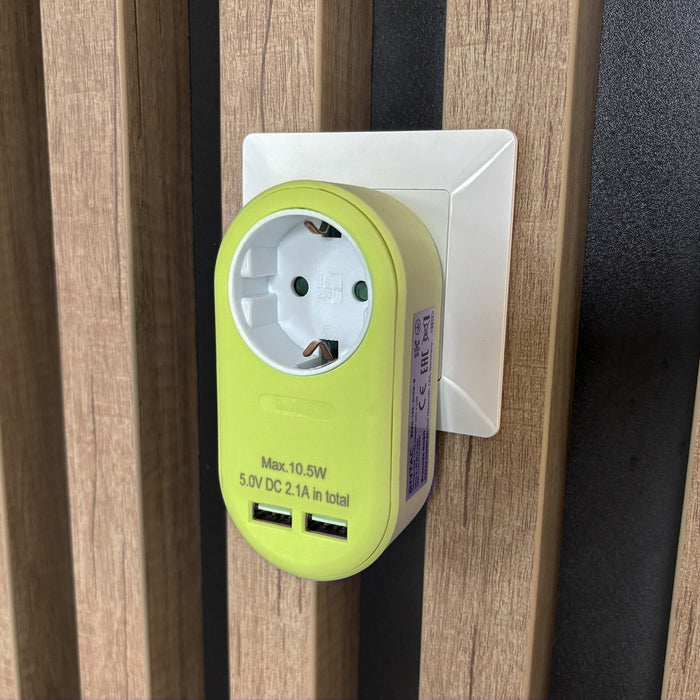Entac Meckdosenadaptador + 2x Usb-A Lime