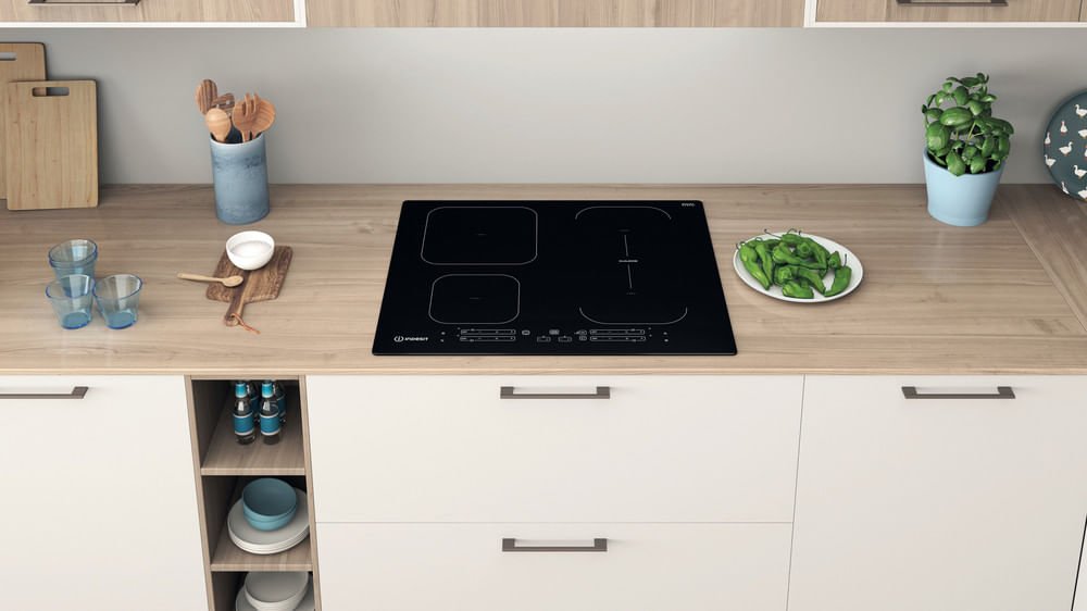 EAN 8050147583111 - Indesit IB 65B60 NE Negro Integrado 59 cm Con placa de inducción 4 zona(s) imagen 14