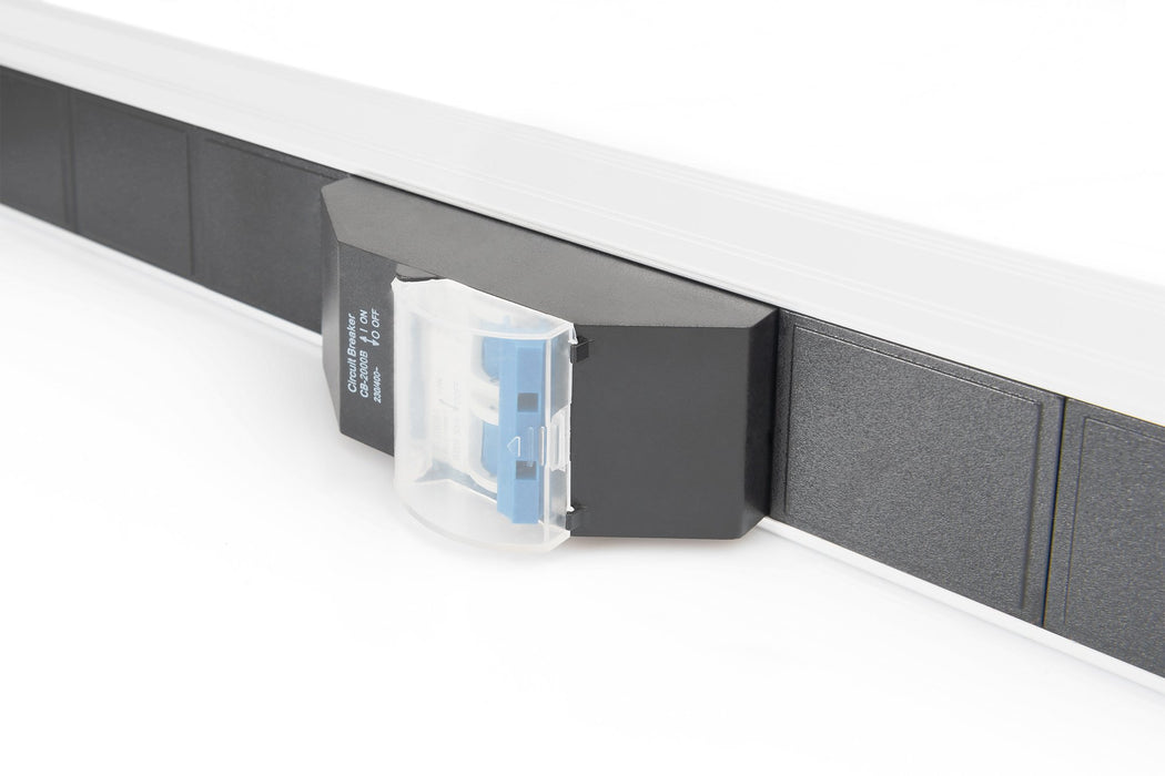 EAN 4016032221203 - Digitus A-19-STRIP42-1 base múltiple 9 salidas AC imagen 5