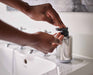 EAN 5028420007053 - Joseph Joseph EasyStore Luxe dispensador de jabón 0,3 L Acero inoxidable imagen 2