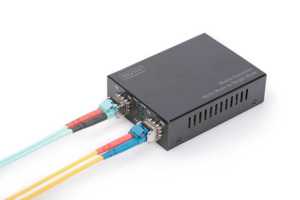 EAN 4016032445753 - Digitus DN-82133 convertidor de medio 1000 Mbit/s 1550 nm Multimodo, Monomodo Negro imagen 4
