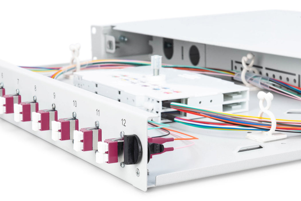 EAN 4016032320746 - Digitus DN-96331-4 accesorio de bastidor Panel de gestión de cables imagen 7