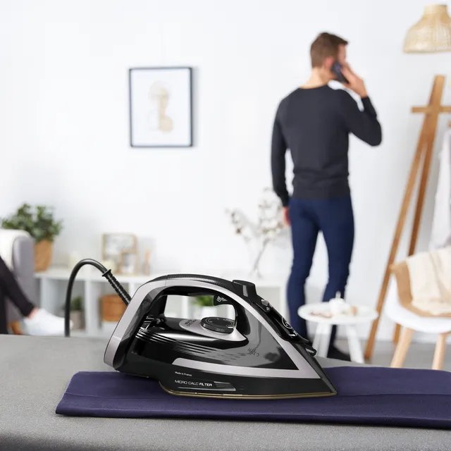 EAN 3121040086476 - Tefal Puregliss FV8062E0 plancha Plancha vapor-seco Durilium AirGlide Autoclean soleplate 3000 W Negro, G imagen 3