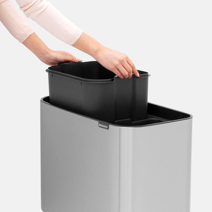 EAN 8710755316227 - Brabantia 316227 papelera 34 L Rectangular Plástico, Acero Acero inoxidable imagen 10
