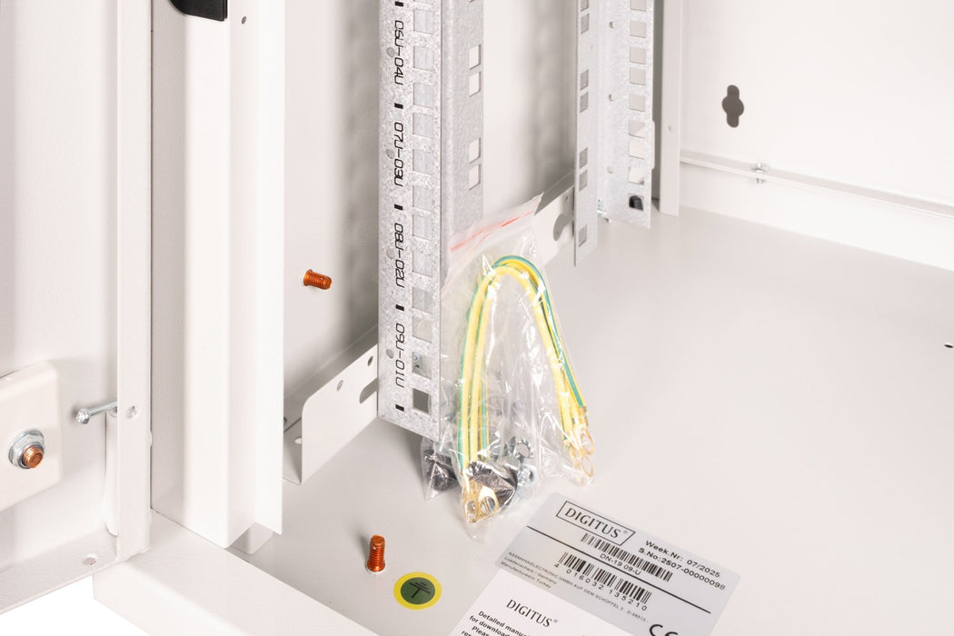 EAN 4016032135210 - Digitus DN-19 09-U armario rack 9U Bastidor de pared Gris imagen 6