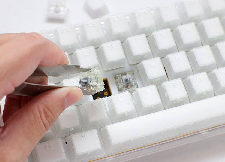 EAN 4713319659239 - Ducky One 3 TKL teclado Juego USB QWERTZ Alemán Blanco imagen 4