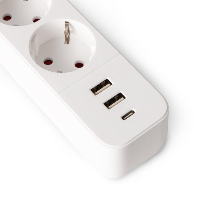 Entac Meckdosenleime 3fach 2x Usb-A & 1 Usb-C, 1,5m Blanco