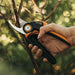 EAN 6411501111210 - Fiskars M P921 tijeras de podar Evitar Negro, Naranja imagen 2