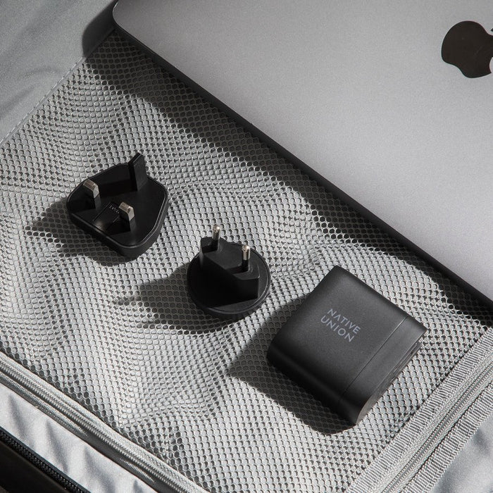 Native Union Fast Gan Charger Pd 67w Portátil, Smartphone, Tableta Negro Corriente Alterna Carga Rápida Interior