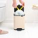 EAN 8710755237829 - Brabantia Bo 4 L Rectangular Acero Beige imagen 3