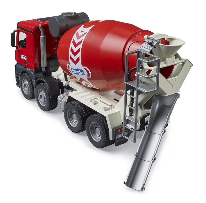 EAN 4001702036553 - BRUDER MB Arocs Betonmisch LKW imagen 4