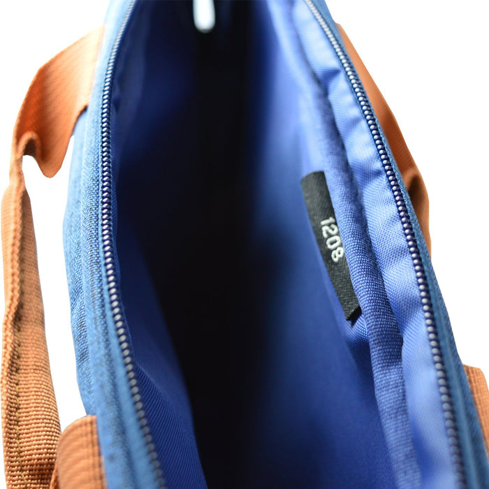 EAN 5060369674378 - Techair Classic essential 39,6 cm (15.6") Maletín Toploader Azul imagen 3