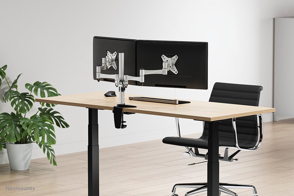 EAN 8717371443696 - Neomounts FPMA-D1330DSILVER soporte para monitor 68,6 cm (27") Escritorio Plata imagen 3