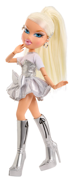 Muñeca Cloe + Charmz Stylin Bratz