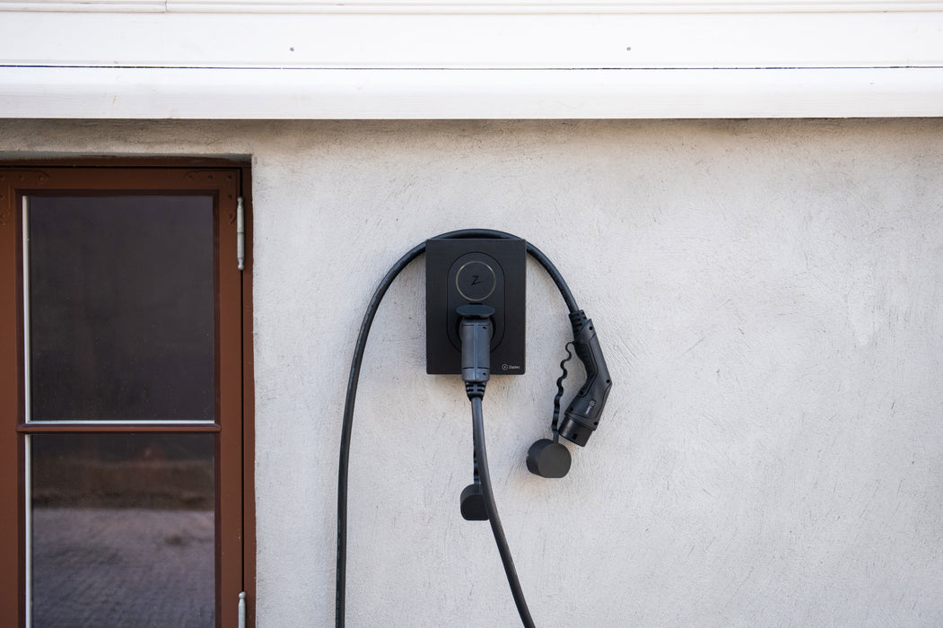 EAN 7090038510377 - Zaptec Go Negro Pared 3 imagen 9