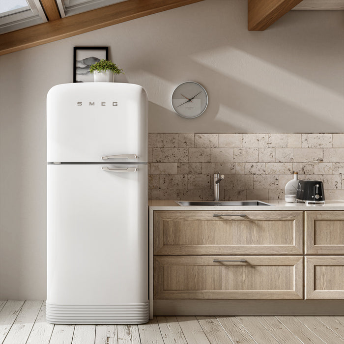 EAN 8017709187002 - Smeg TSF01BLEU tostadora 6 2 rebanada(s) 950 W Negro imagen 13