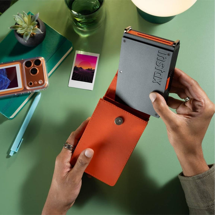 EAN 8720094754550 - Fujifilm 70100171173 caja para equipo Funda Naranja imagen 3