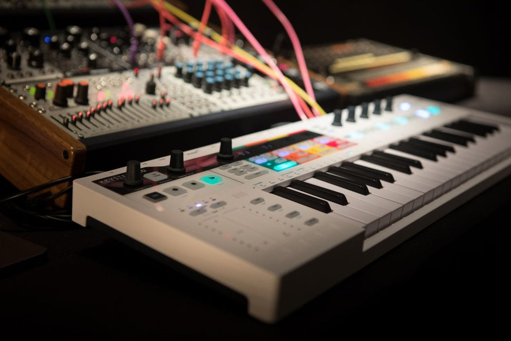 EAN 3760033531489 - Arturia KeyStep Pro teclado MIDI 37 llaves USB Blanco imagen 7