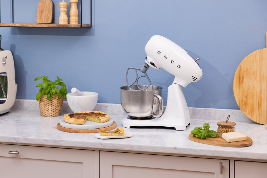 Smeg Kitchen Robot 50´Style White Smf05wheu