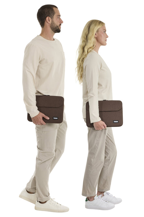 Thule Lithos Sleeve Macbook Air 13" - Nuanced Brown, 3205455