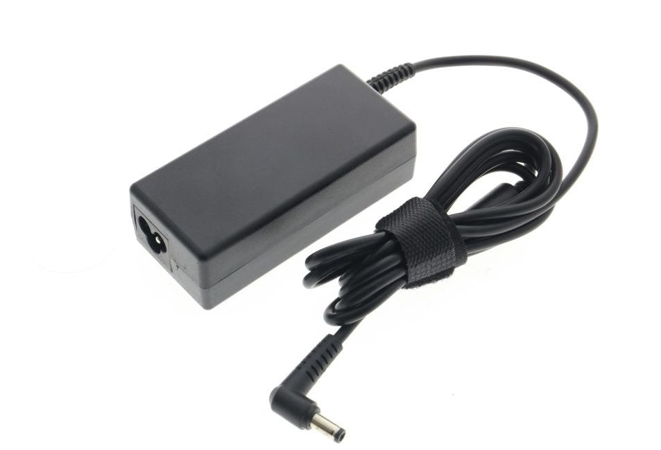 EAN 5704174218388 - CoreParts MBA1277 adaptador e inversor de corriente Interior 60 W Negro imagen 1