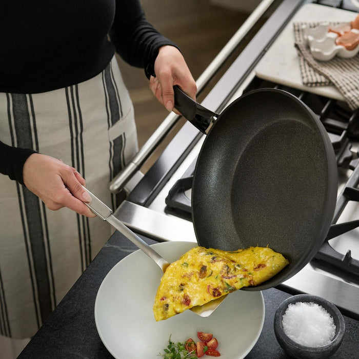 EAN 4009209367644 - Fissler Adamant Classic Sartén multiuso Alrededor imagen 5