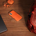 EAN 0195950659191 - Apple MGK14LL/A funda para teléfono móvil 16 cm (6.3") Naranja imagen 3