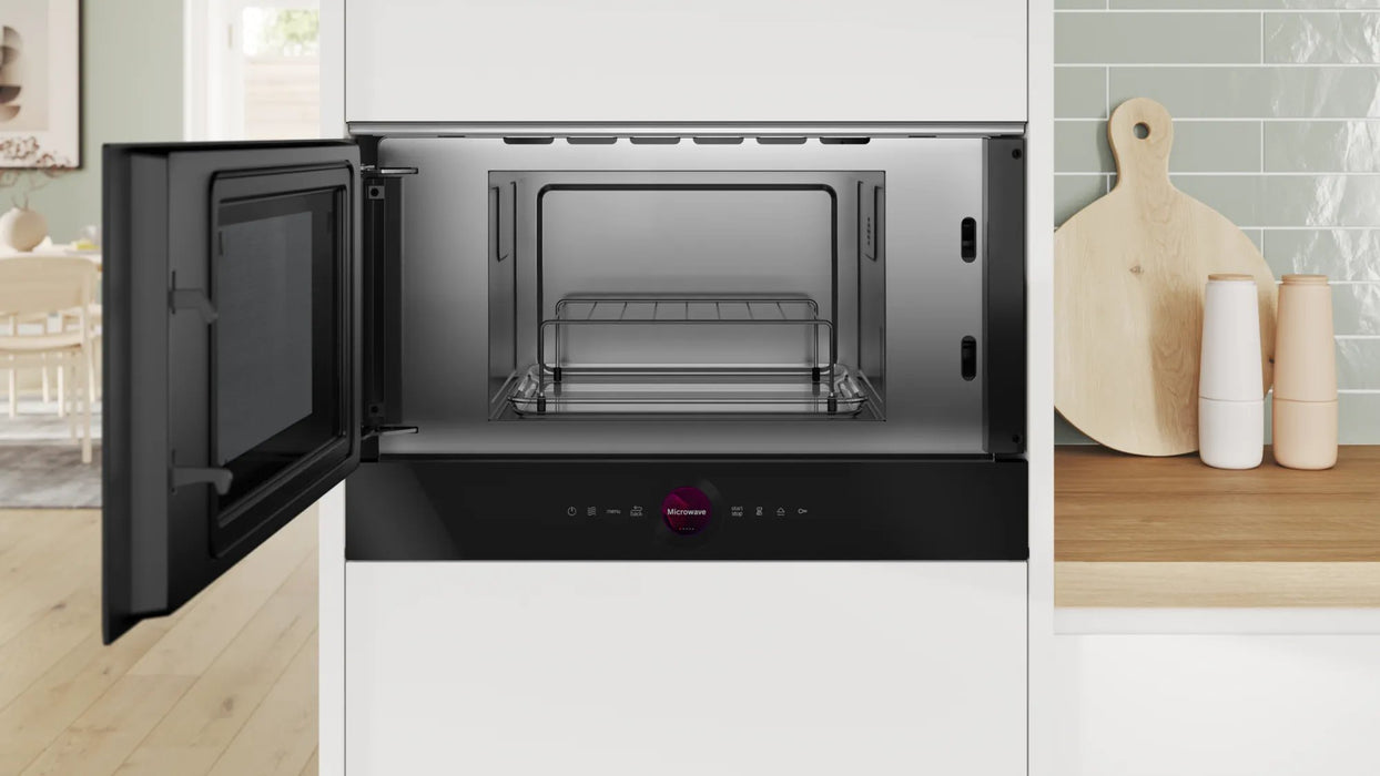 EAN 4242005319541 - Bosch Serie 8 BEL7321B1 microondas Negro Microondas combinado Encimera 21 L 900 W imagen 4